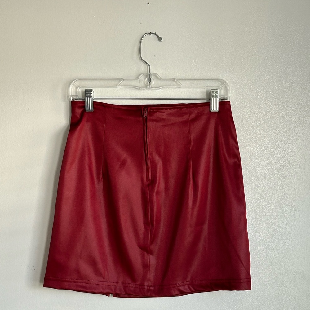 90’s Shiny Red Mini Skirt Y2K Vintage Whimsigoth Made in USA Grunge Dark - Picture 2 of 5